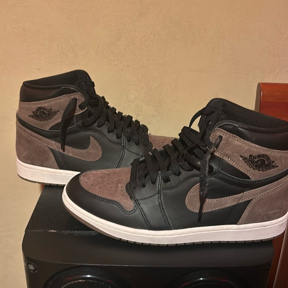 Jordan 1s Retro High OG Palomino Size 10.5 Brand New